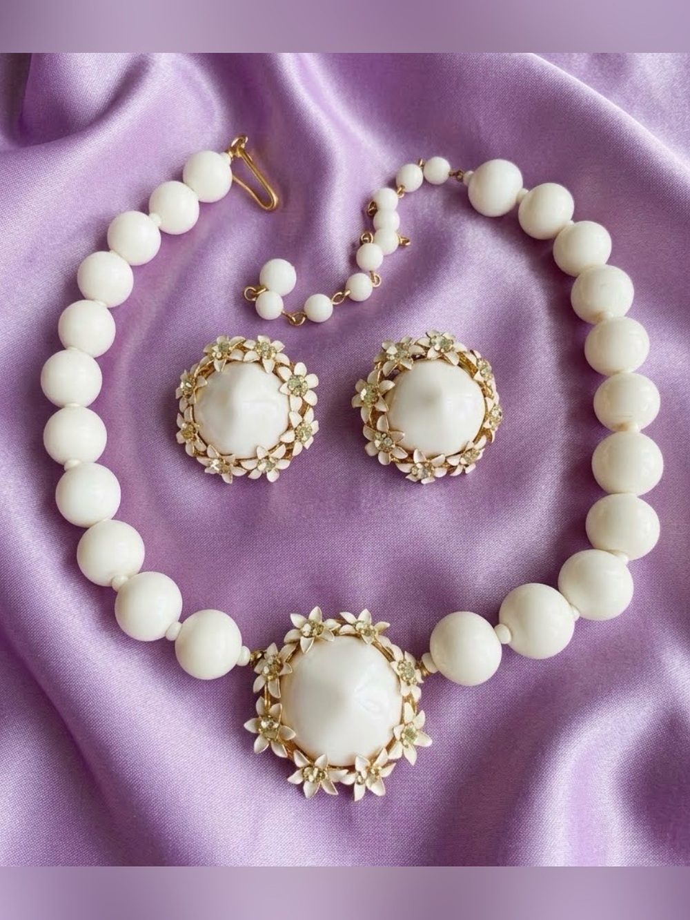 Original by Robert White Milk Glass and Enamel Floral Necklace Earrings Demi Set